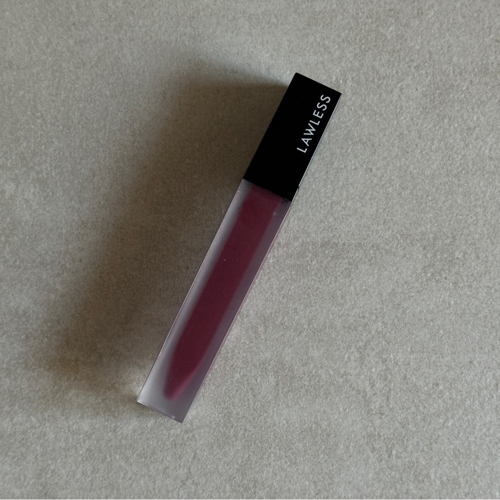 Lawless Soft Matte Liquid Lipstick - Dane